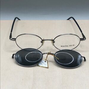 Vintage New Old  Magna Tech Demo Glasses Clip Sunglasses Lenses 47-18-135 Japan